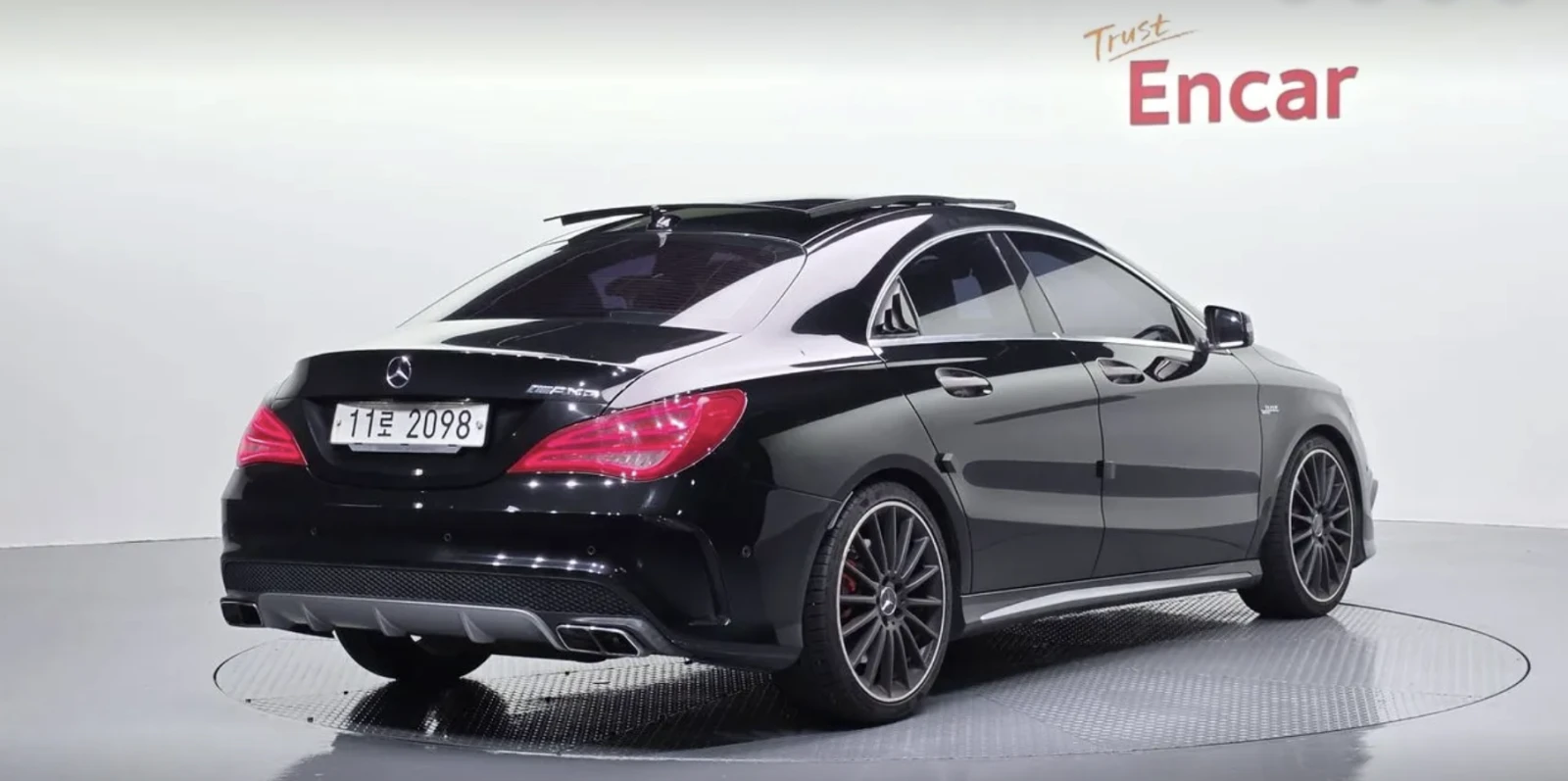 Mercedes-Benz CLA 45 AMG 4MATIC 95 ХИЛ КМ!!, снимка 2 - Автомобили и джипове - 55313878