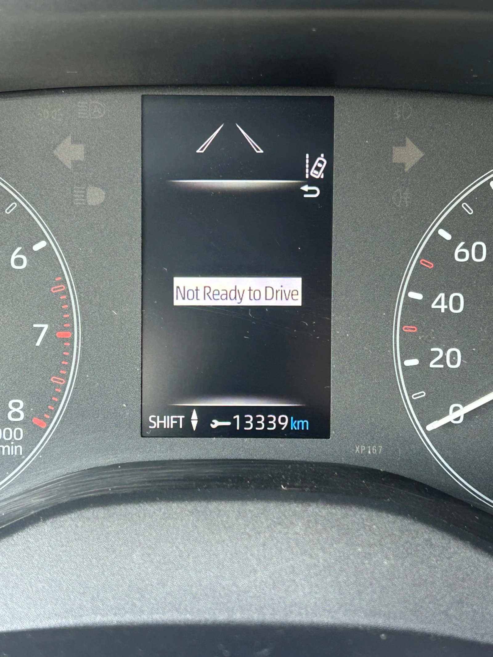 Toyota Yaris, снимка 17 - Автомобили и джипове - 55825350