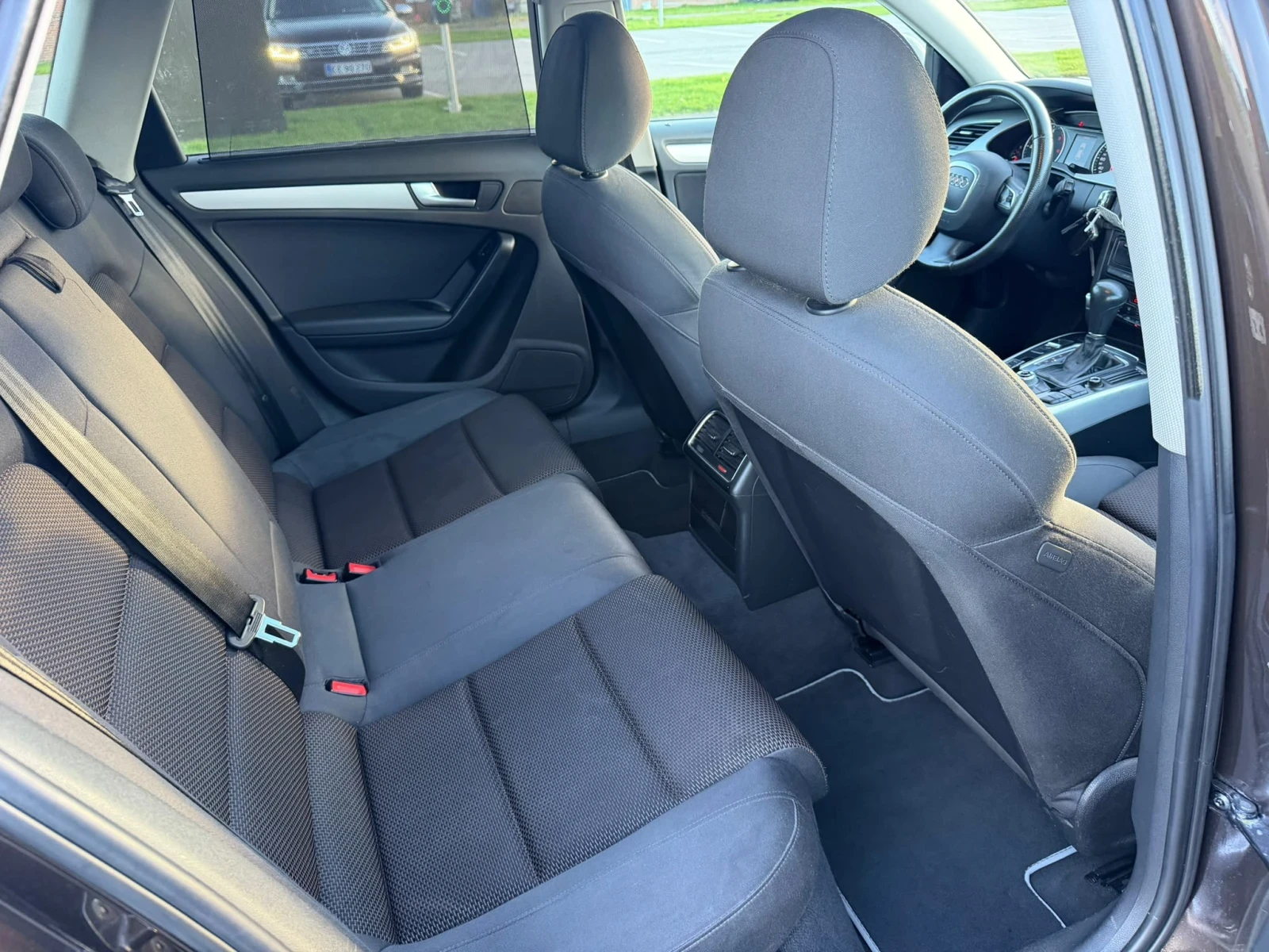 Audi A4 Allroad 3.0TDI , снимка 16 - Автомобили и джипове - 56485919