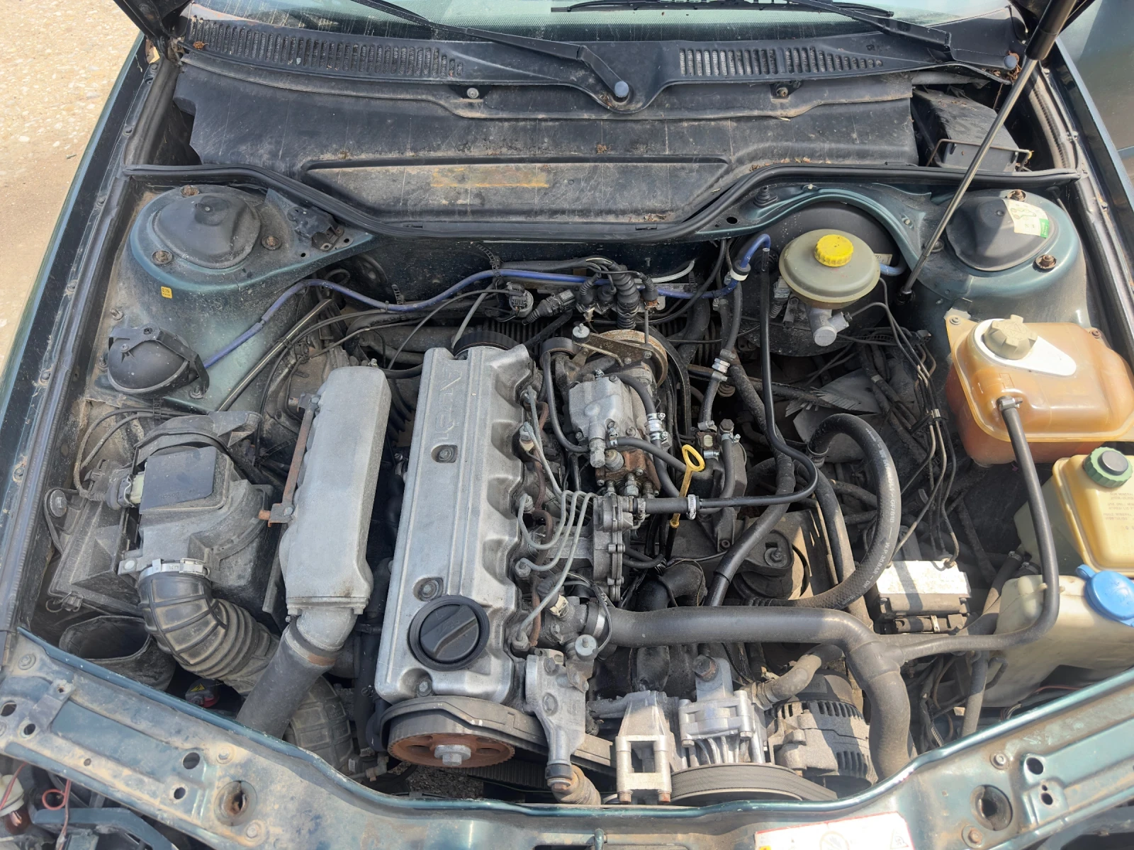 Audi A6 2.5TDI AEL, снимка 6 - Автомобили и джипове - 56574756
