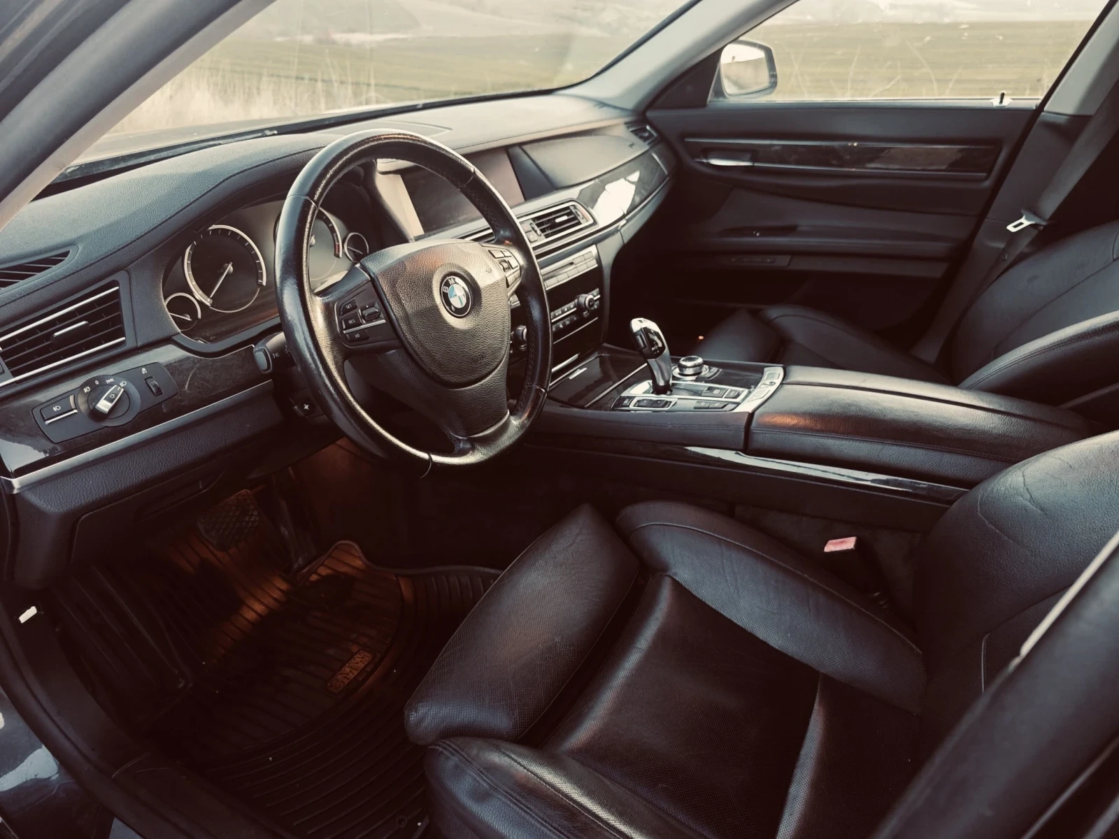 BMW 740 3.0i, снимка 7 - Автомобили и джипове - 56612317
