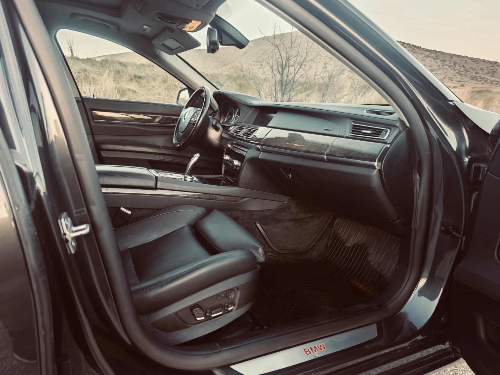BMW 740 3.0i, снимка 16 - Автомобили и джипове - 56612317