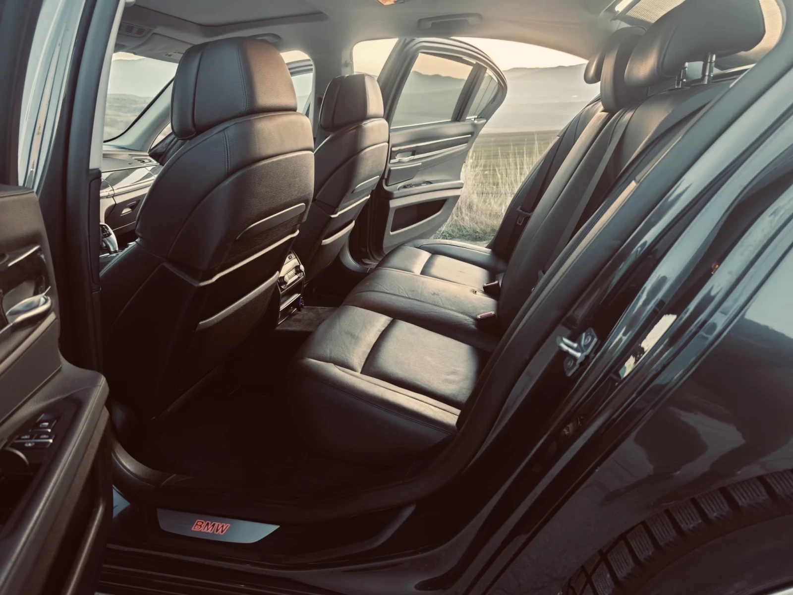 BMW 740 3.0i, снимка 8 - Автомобили и джипове - 56612317