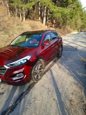 Hyundai Tucson  Bсички екстри, 4х4, Панорама, Обдухване, снимка 2