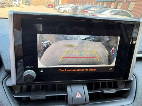 Toyota Rav4 * XLE * CARFAX * ПАНОРАМА * KEYLESS * ПОДГРЕВИ, снимка 17