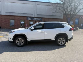 Toyota Rav4 * XLE * CARFAX * ПАНОРАМА * KEYLESS * ПОДГРЕВИ, снимка 2