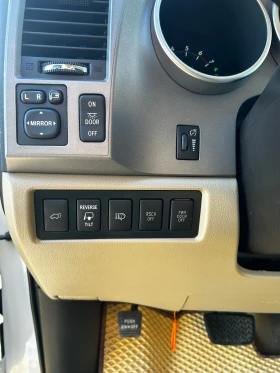 Toyota Sequoia 5.7 Platinum, снимка 12