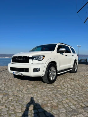 Toyota Sequoia 5.7 Platinum, снимка 2