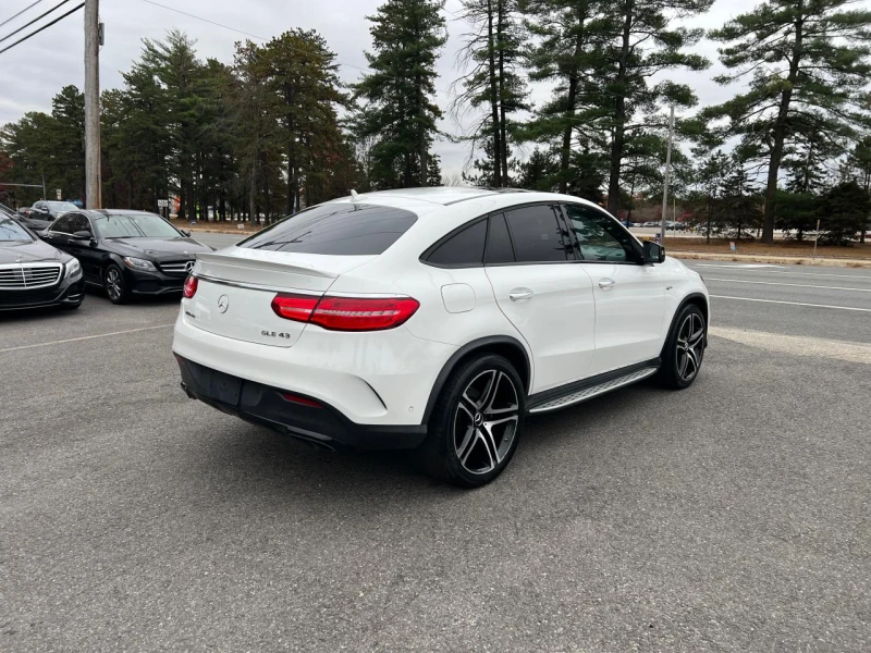 Mercedes-Benz GLE 43 AMG 4MATIC , снимка 4 - Автомобили и джипове - 48066354