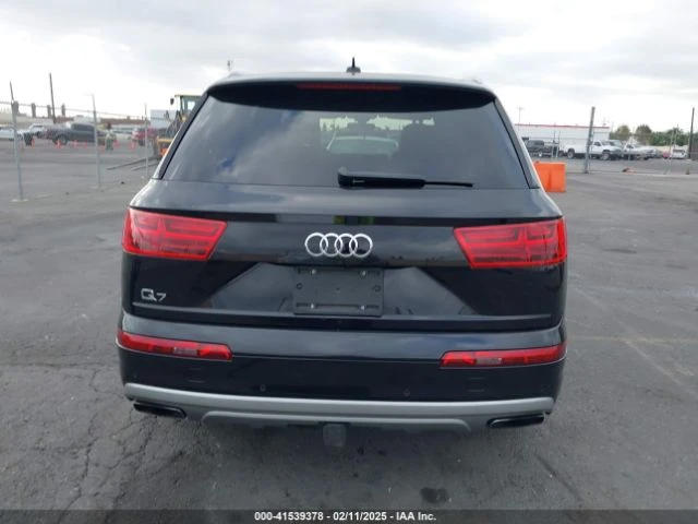 Audi Q7 * 55  * PREMIUM * 360 (CARFAX), снимка 8 - Автомобили и джипове - 49317445