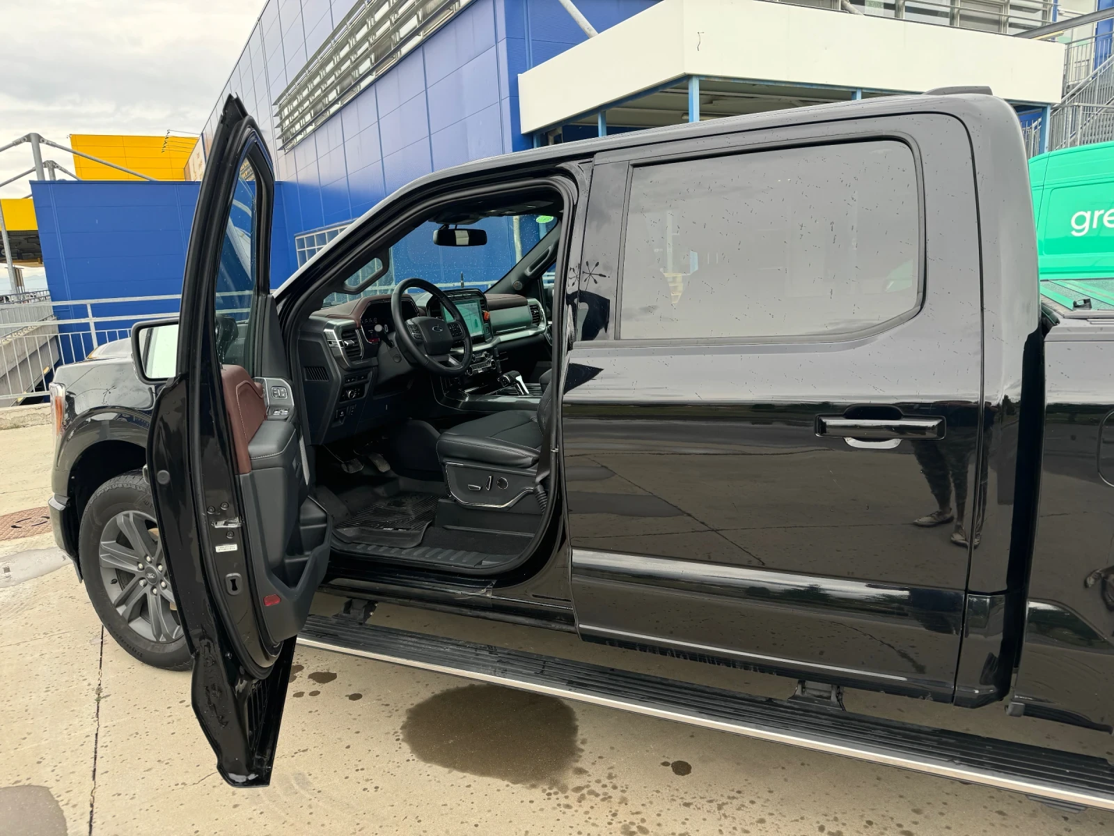 Ford F150 Lariat 2.7 Ecoboost 2023 г - изображение 4