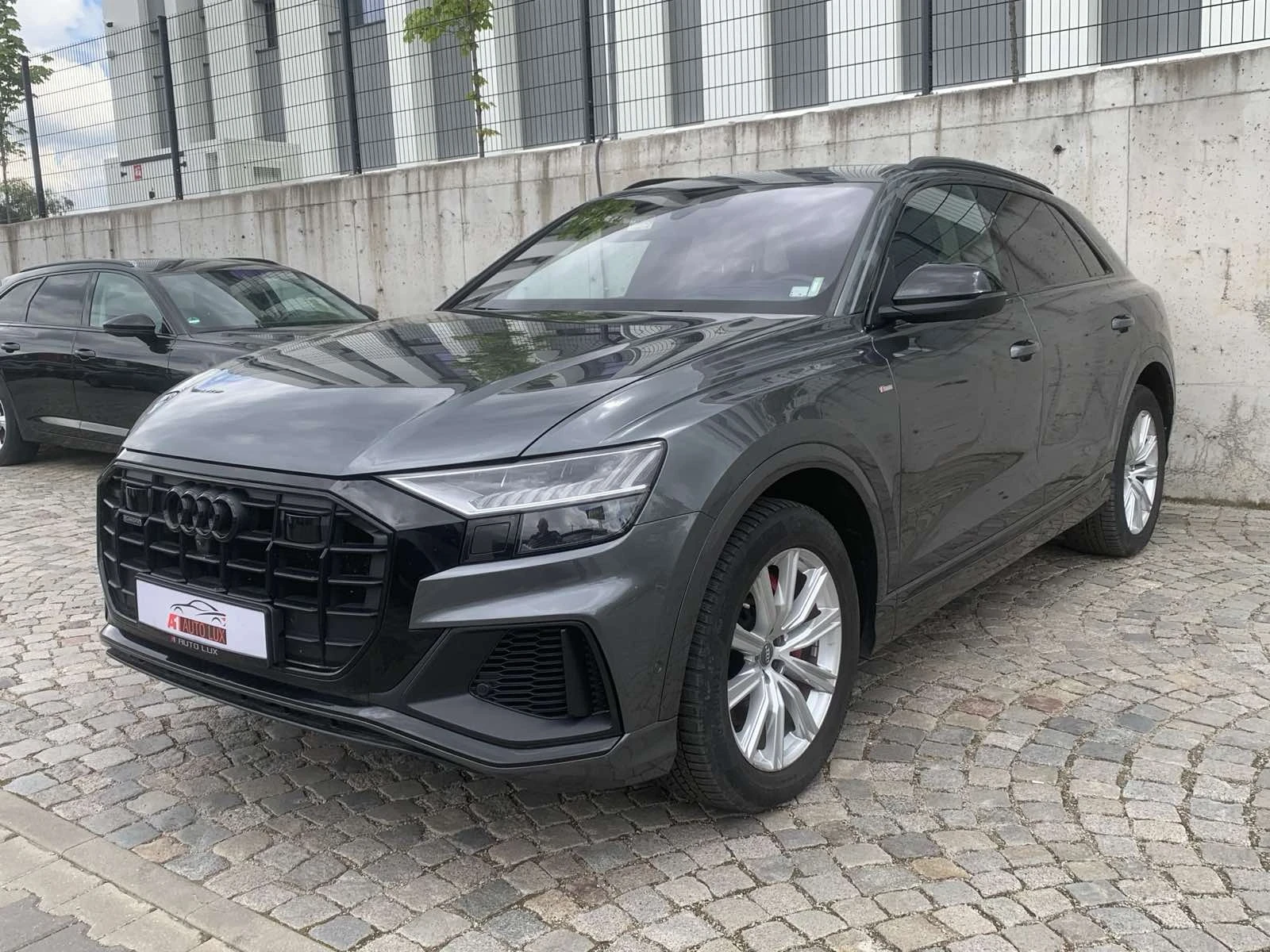 Audi Q8 S-Line/Matrix/Quattro/360 - изображение 3