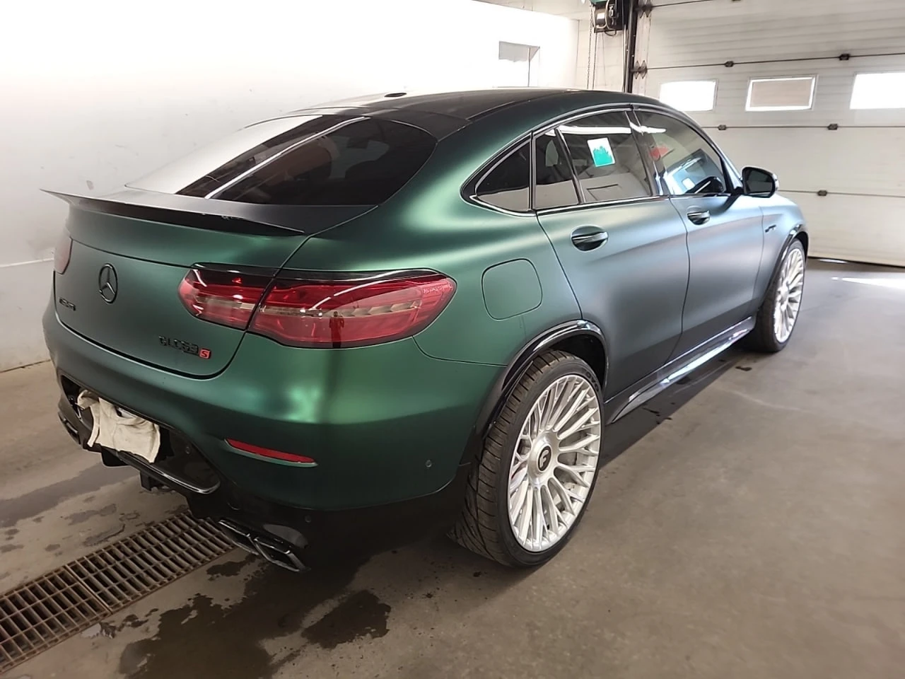 Mercedes-Benz GLC 63 AMG * CARFAX * АВТО КРЕДИТ * ЦЕНА ДО БГ! - изображение 6