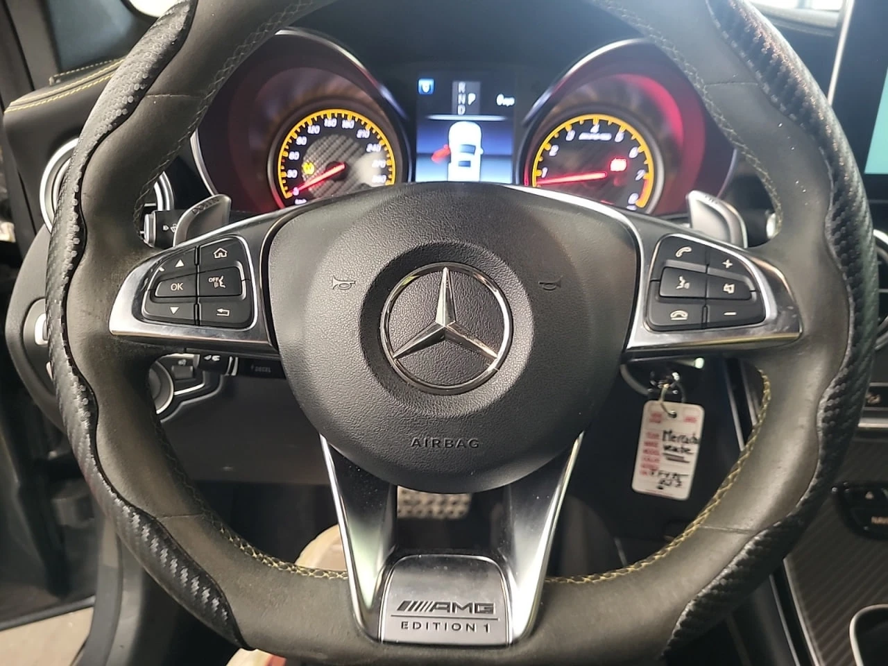 Mercedes-Benz GLC 63 AMG * CARFAX * АВТО КРЕДИТ * ЦЕНА ДО БГ! - изображение 10