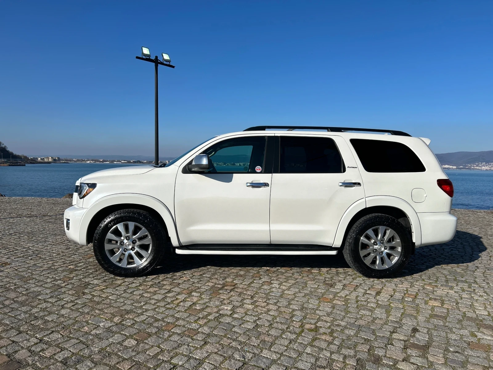 Toyota Sequoia 5.7 Platinum | Mobile.bg � ����������� 3