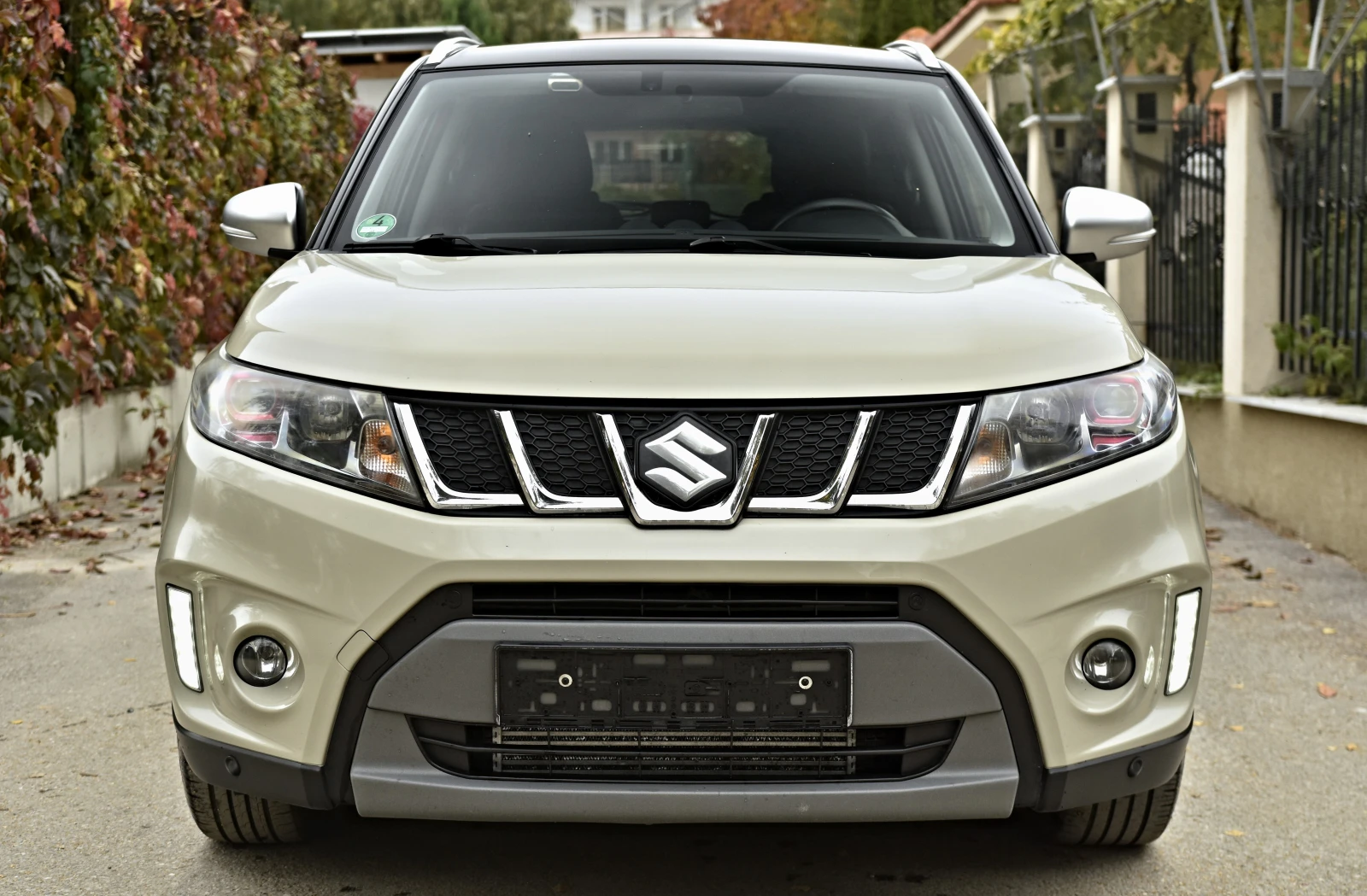 Suzuki Vitara 1.4S/AllGrip/Distronic/Camera/KeylesGo - изображение 2