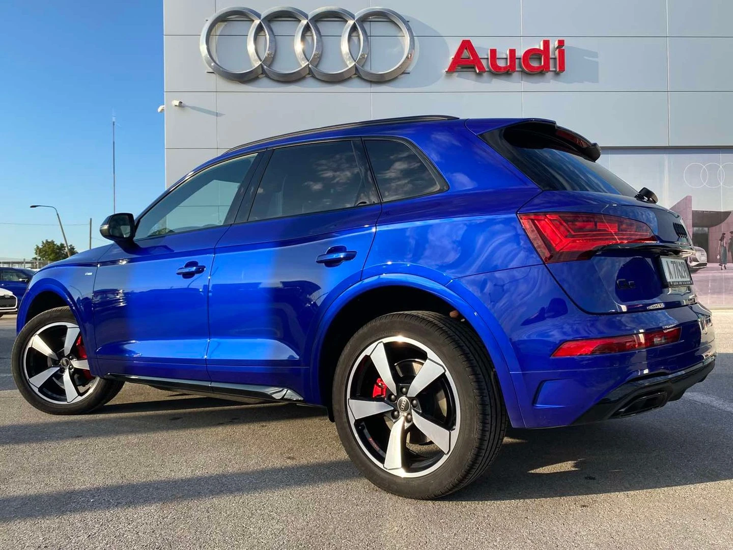 Audi Q5 S line 40 TDI quattro | Mobile.bg � ����������� 6
