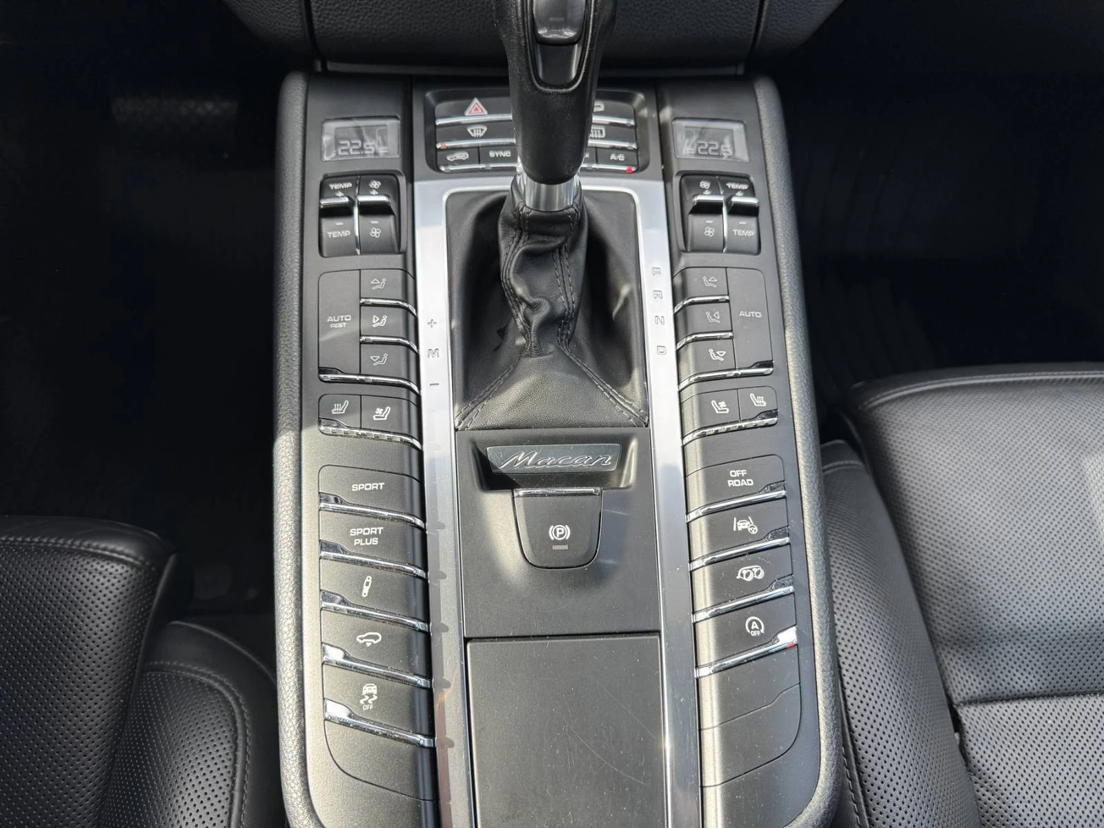 Porsche Macan TURBO   | Mobile.bg   14