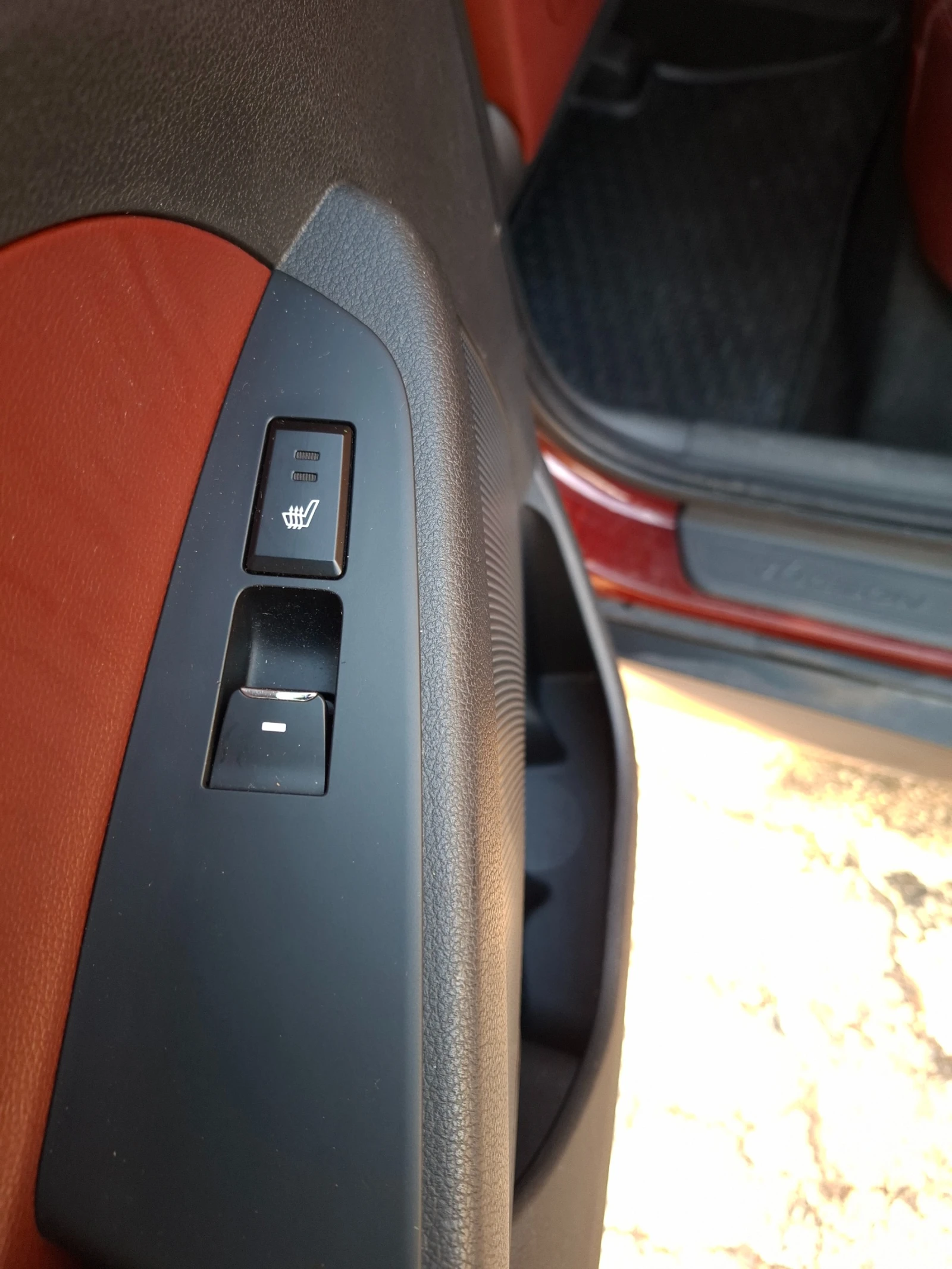 Hyundai Tucson  Bсички екстри, 4х4, Панорама, Обдухване, снимка 11 - Автомобили и джипове - 54126986