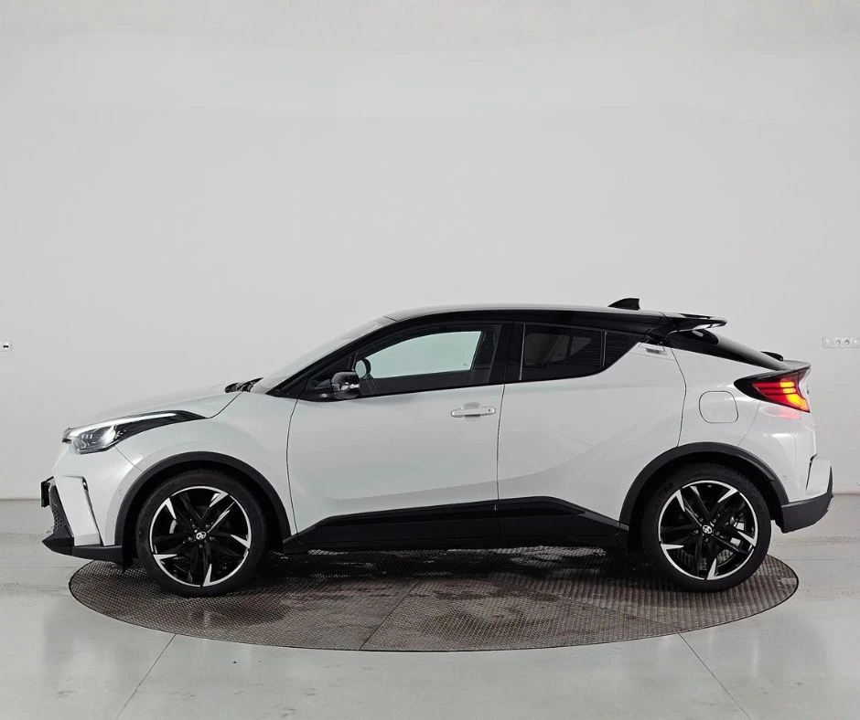 Toyota C-HR GR Sport 2.0 Hybrid 184 �.�.  | Mobile.bg � ����������� 4