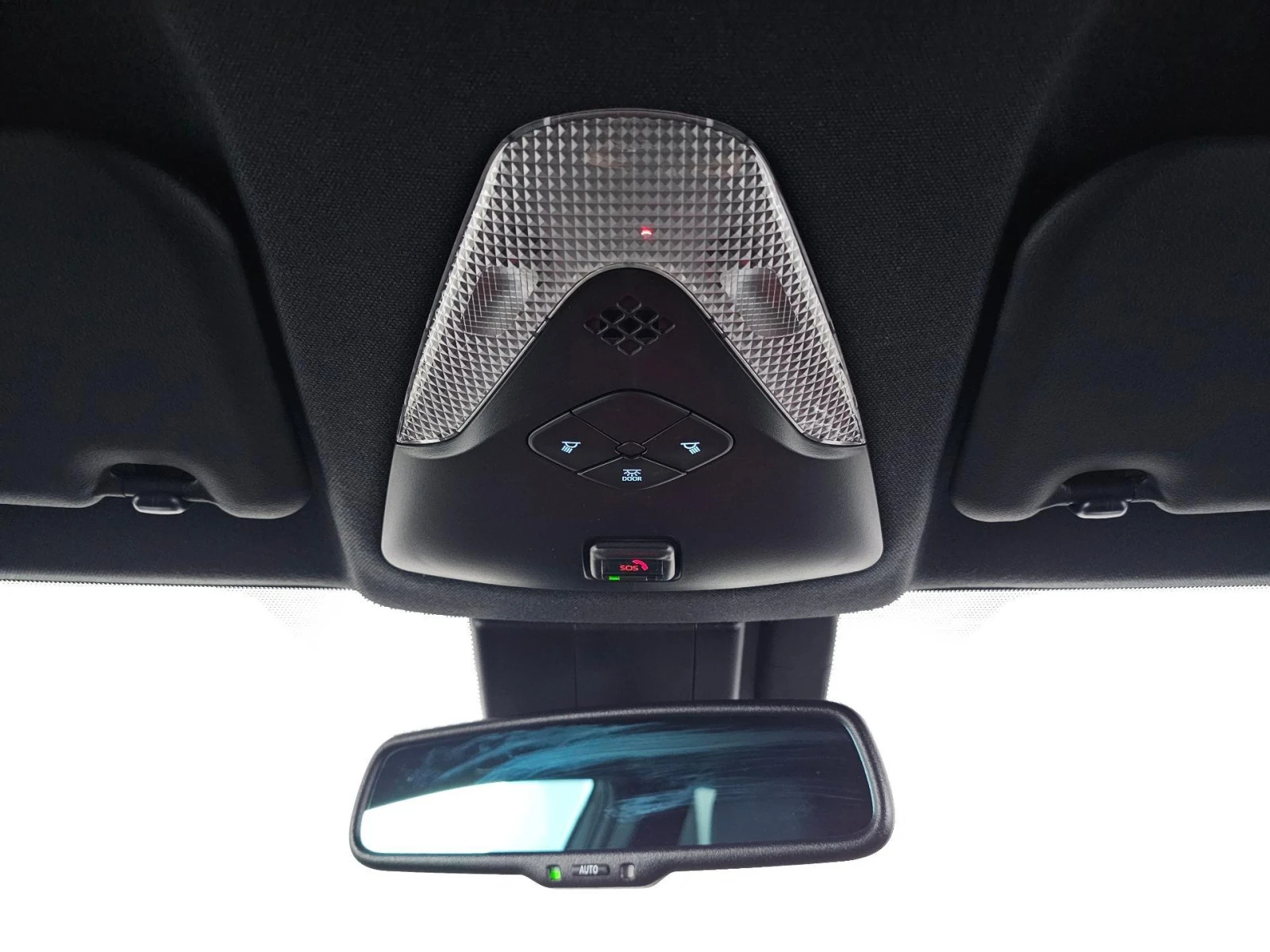 Toyota C-HR GR Sport 2.0 Hybrid 184 �.�.  | Mobile.bg � ����������� 7