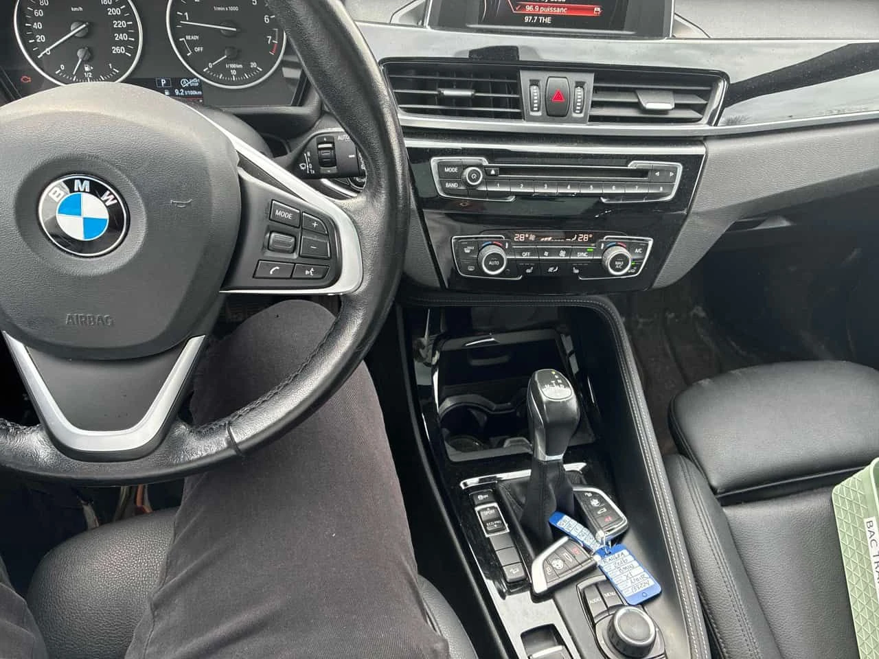 BMW X1 * xDrive28i * CARFAX * ПОДГРЕВ * КАМЕРА * ПАМЕТ, снимка 9 - Автомобили и джипове - 54034646