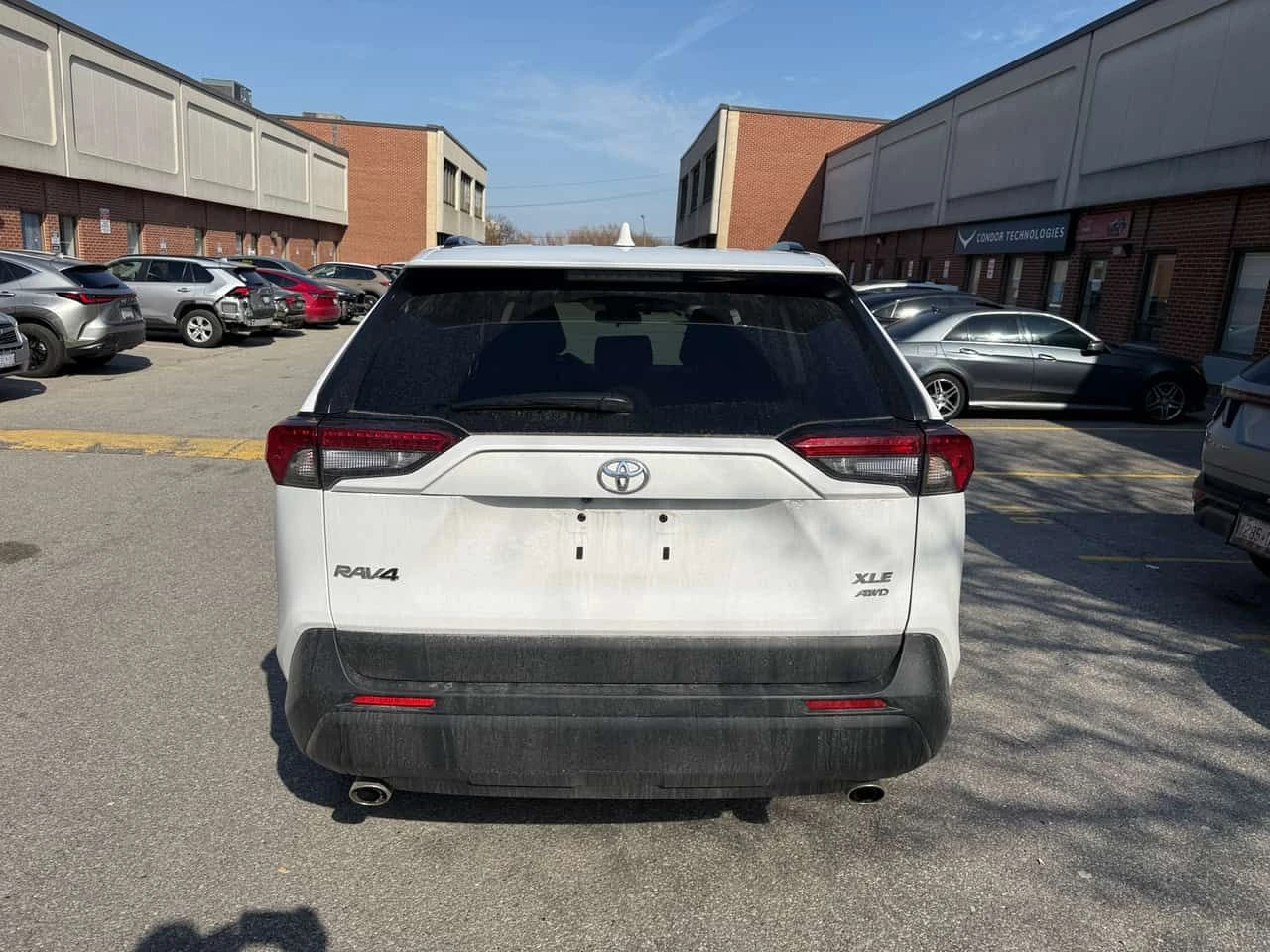 Toyota Rav4 * XLE * CARFAX * ПАНОРАМА * KEYLESS * ПОДГРЕВИ, снимка 4 - Автомобили и джипове - 54053418