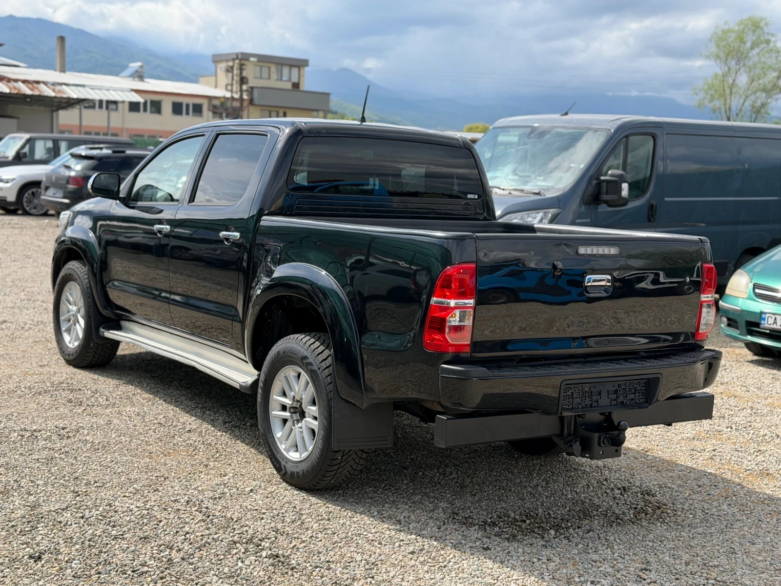 Toyota Hilux 3.0d/171hp/4x4/ | Mobile.bg � ����������� 4