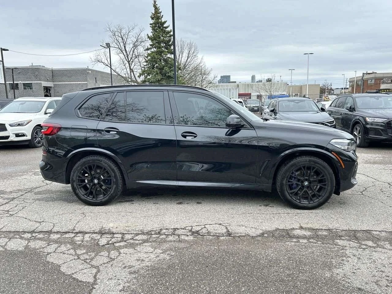 BMW X5 * xDrive40i * M Sport Pkg| adaptive M suspension| , снимка 16 - Автомобили и джипове - 54433219