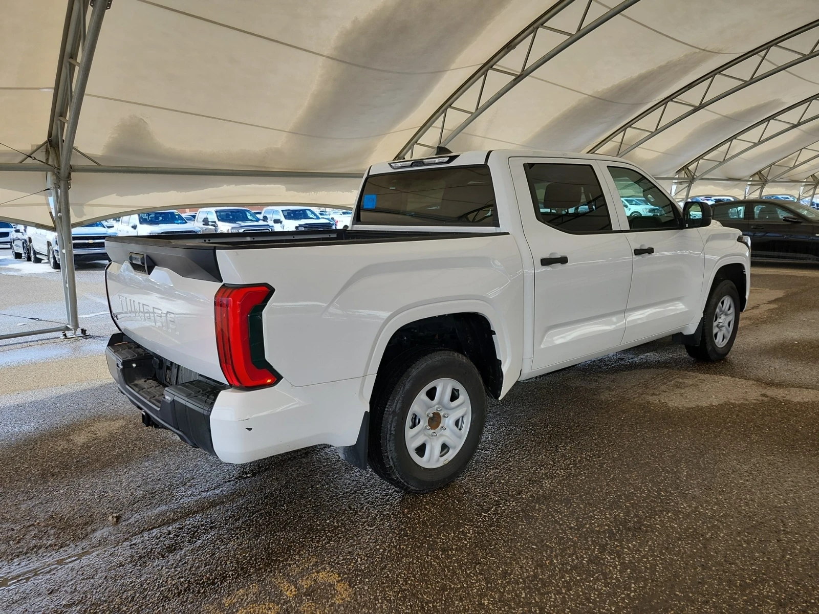 Toyota Tundra 4WD SR CrewMax, снимка 5 - Автомобили и джипове - 54477953