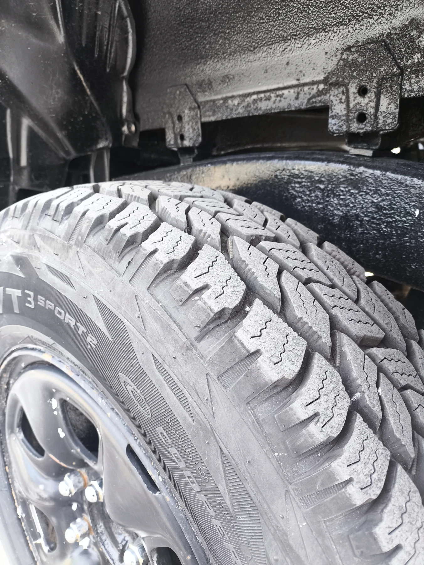 Toyota Hilux 4x4 , снимка 13 - Автомобили и джипове - 54580502