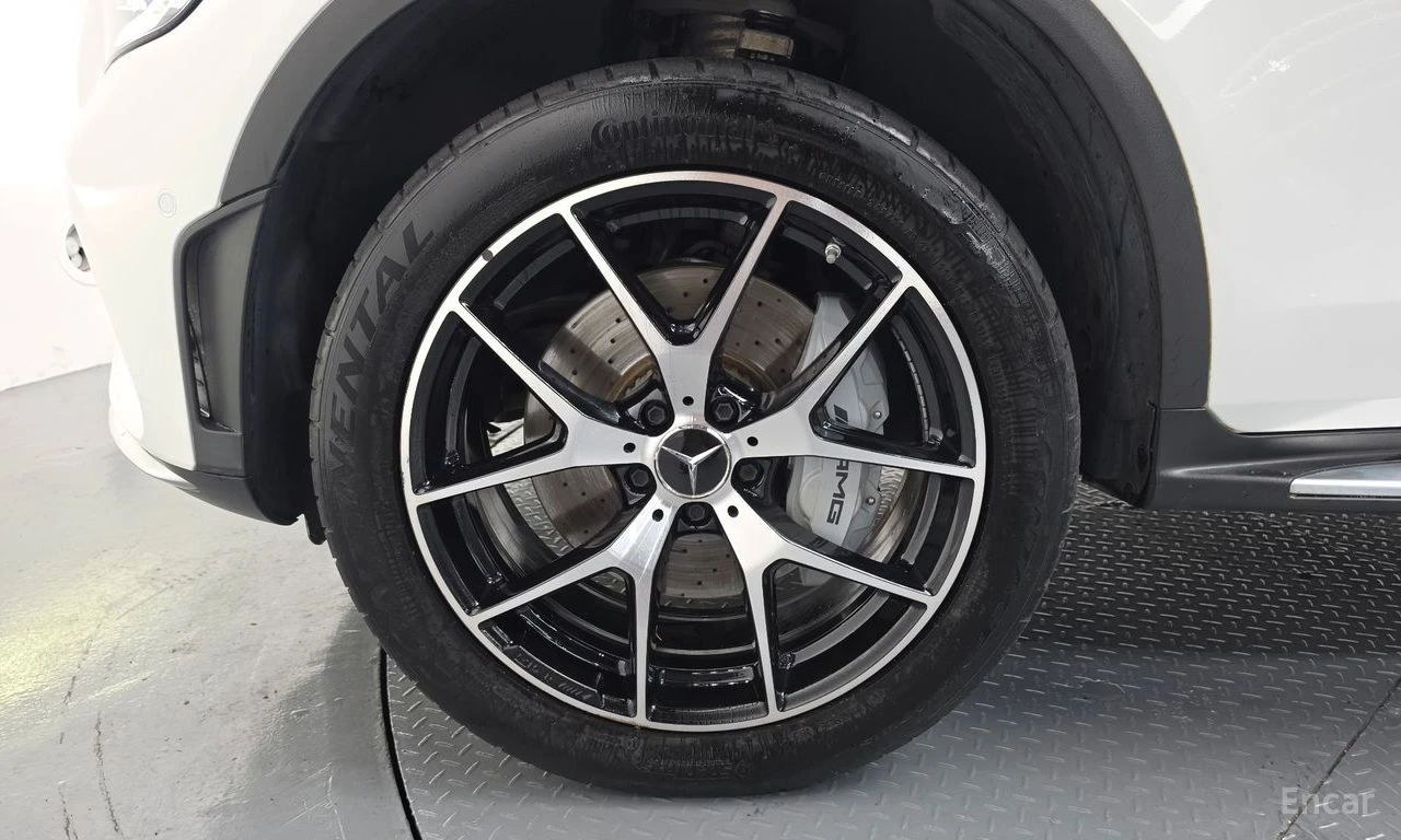 Mercedes-Benz GLC 43 AMG ДИГИТАЛНО* ТАБЛО* BURMESTER* 360КАМЕРА* LANE* ASSI, снимка 5 - Автомобили и джипове - 54629024