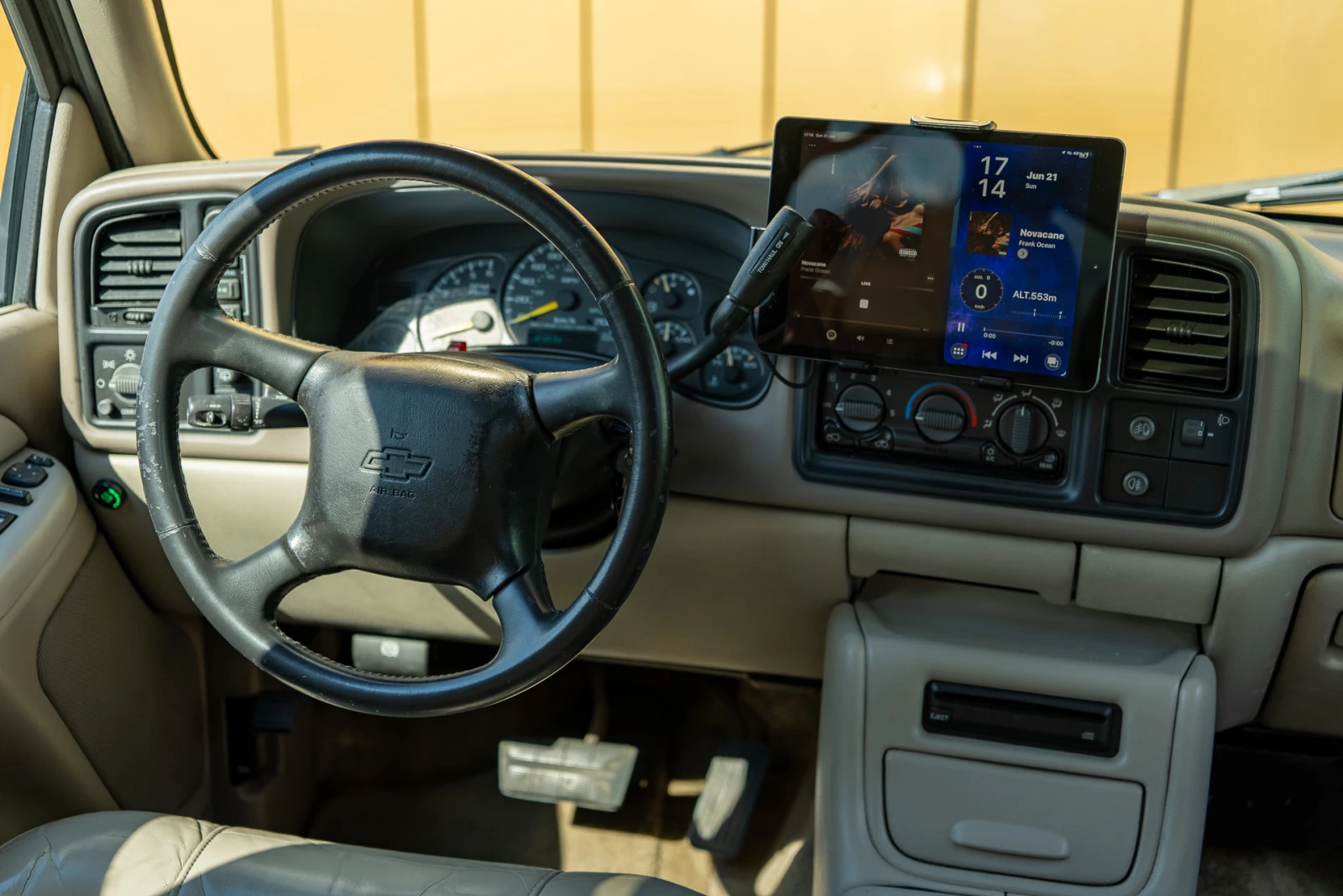 Chevrolet Tahoe 5.3 V8 , снимка 11 - Автомобили и джипове - 55001766