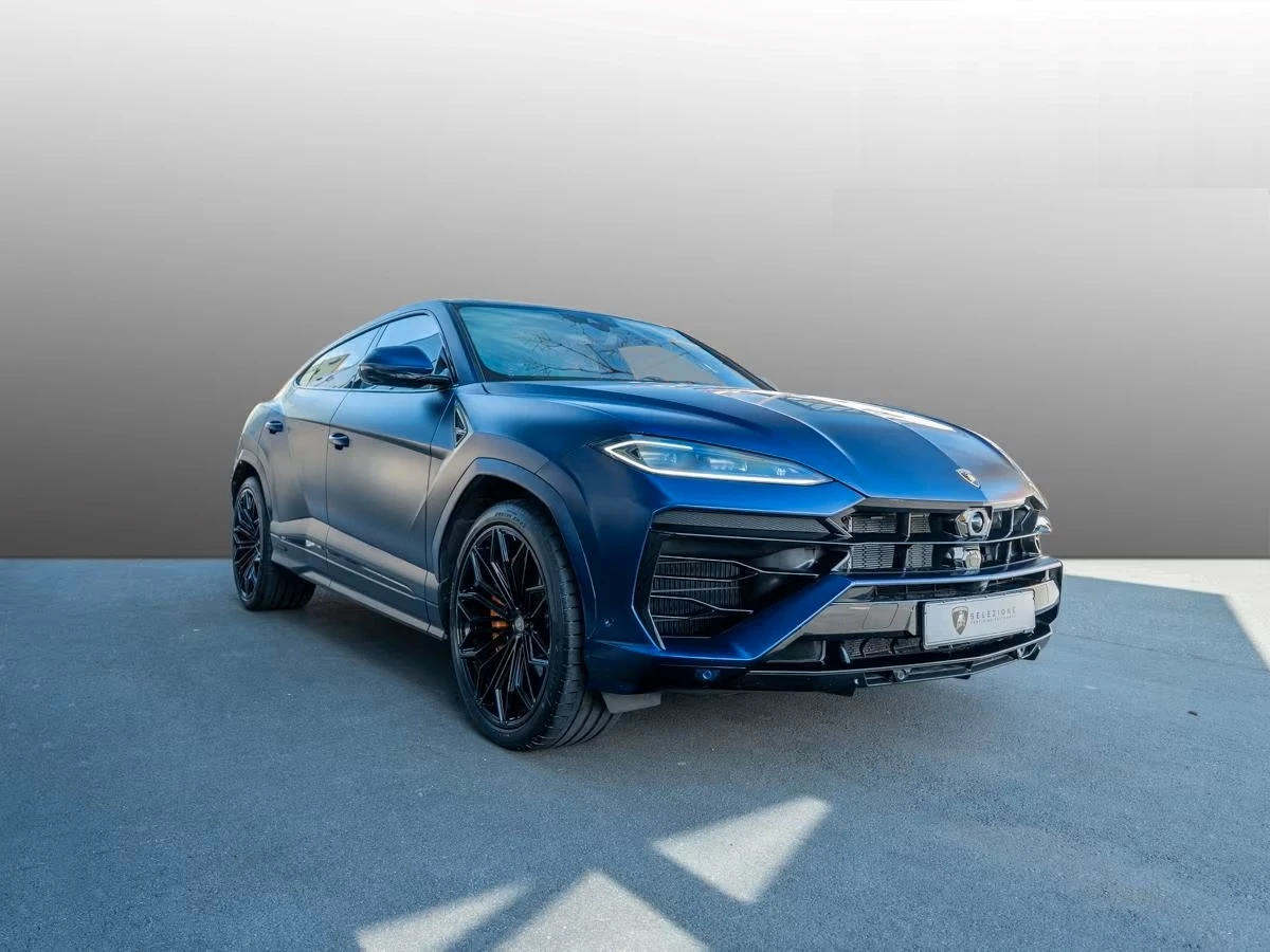 Lamborghini Urus SE* CARBON* AKRAPOVIC* 23"* 