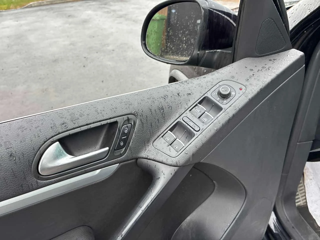VW Tiguan * Highline * CARFAX * 2 ����� * ������� * �������� | Mobile.bg � ����������� 12
