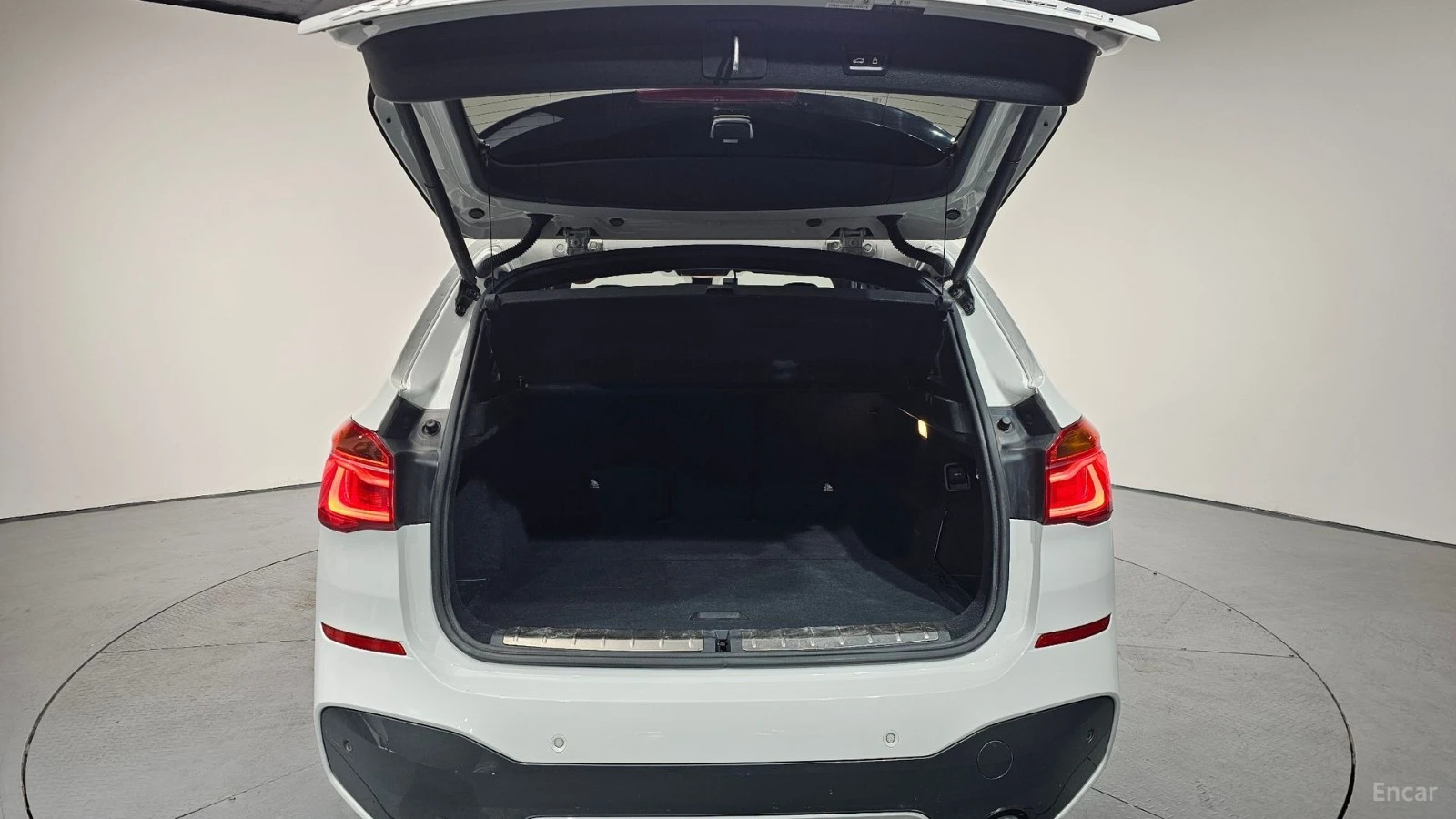 BMW X1 xDrive 25i M Sport, снимка 17 - Автомобили и джипове - 55546586