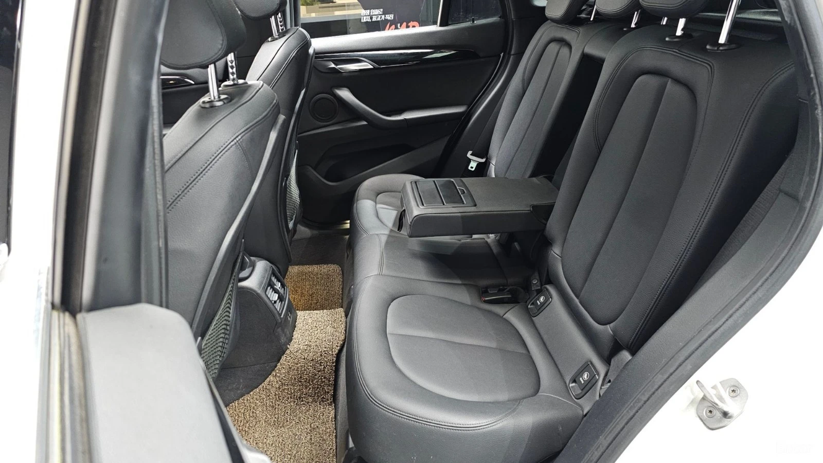 BMW X1 xDrive 25i M Sport, снимка 10 - Автомобили и джипове - 55546586