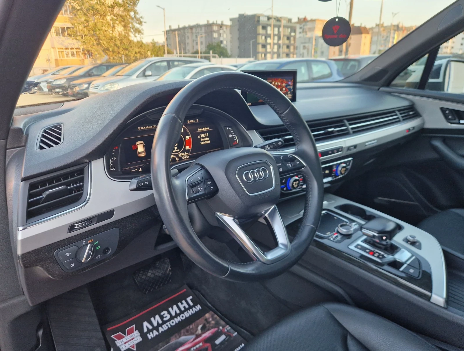 Audi Q7 Регистриран / Обслужен / Лизинг , снимка 9 - Автомобили и джипове - 56099729