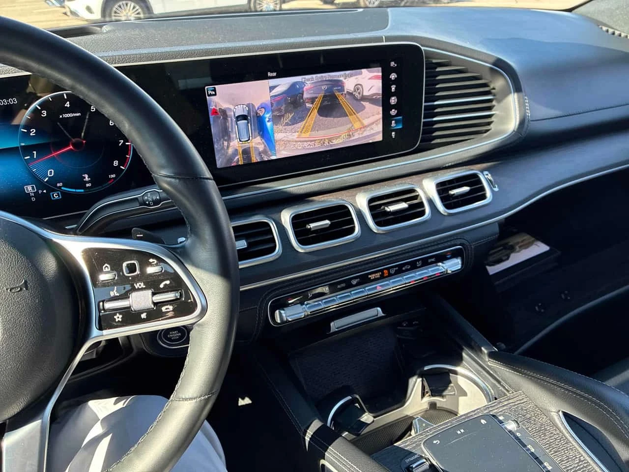 Mercedes-Benz GLE 350, снимка 9 - Автомобили и джипове - 56709191