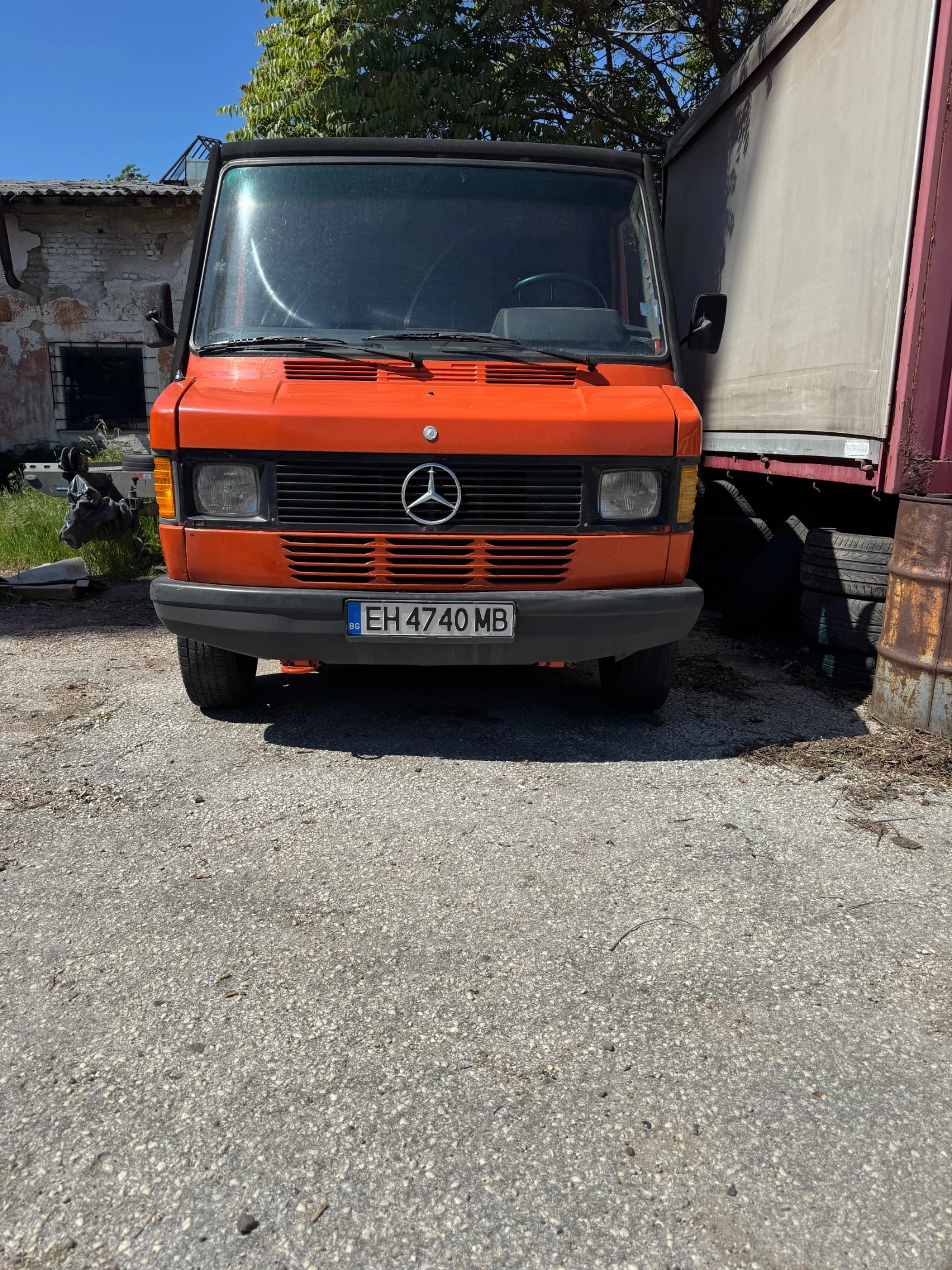 Mercedes-Benz 210 Бензин/Газ, снимка 2 - Бусове и автобуси - 54924424