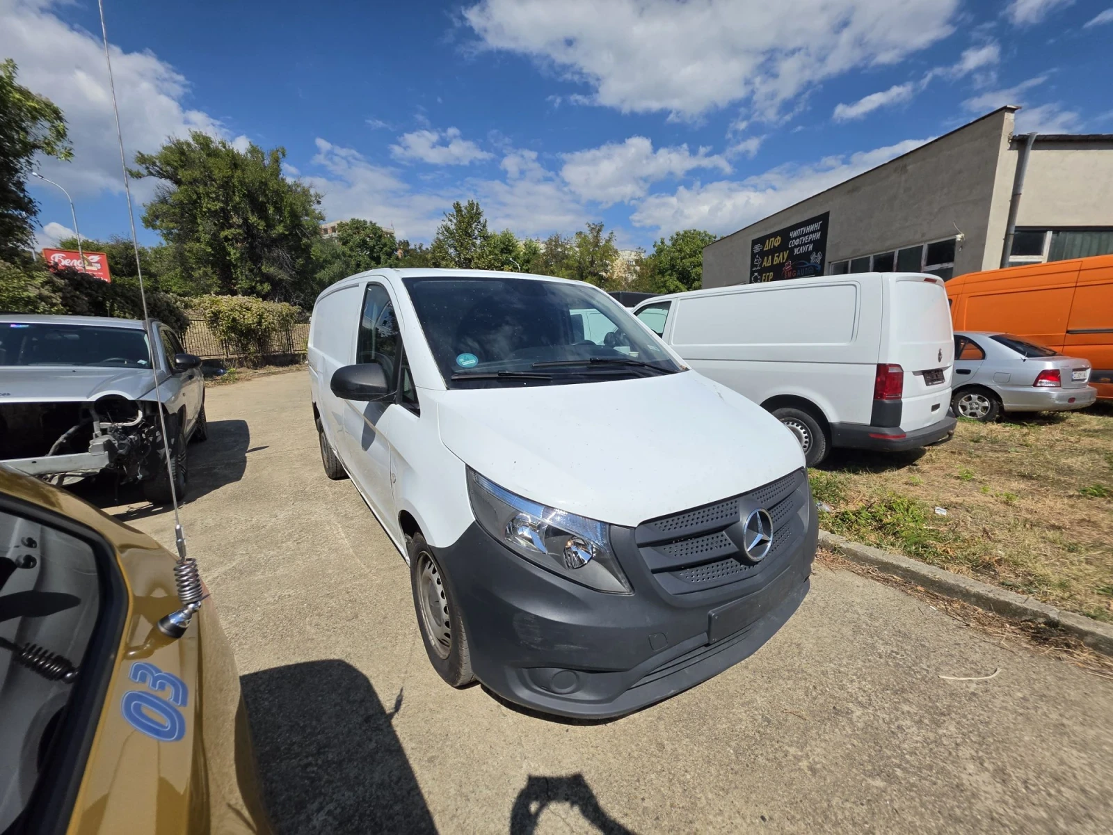 Mercedes-Benz Vito 1.6d 109 cdi, снимка 2 - Бусове и автобуси - 56104654