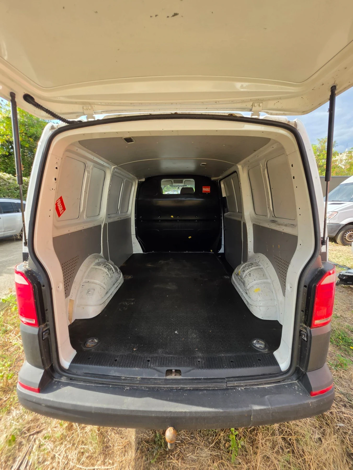 VW T6 2.0tdi, снимка 7 - Бусове и автобуси - 56104654