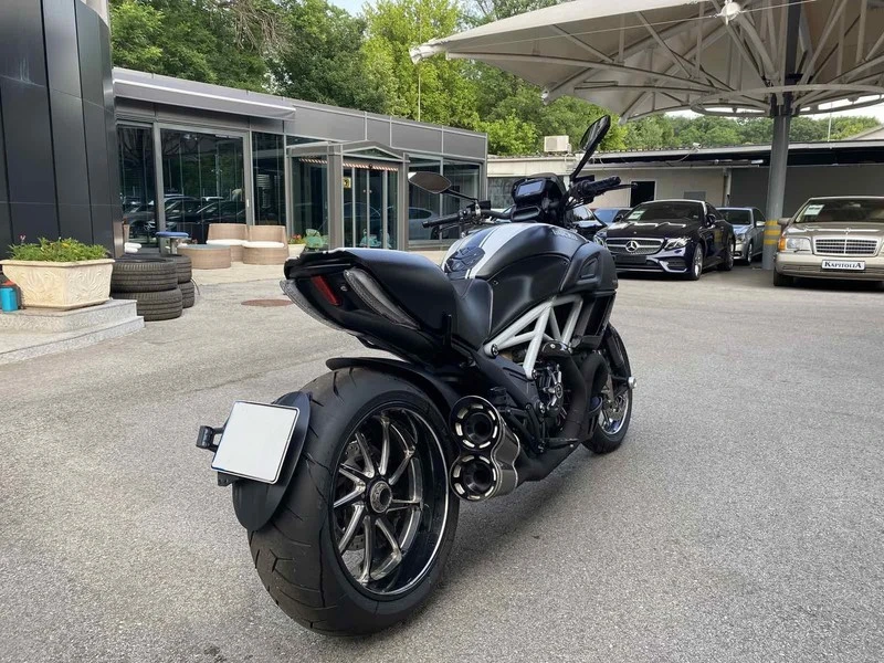 Ducati Diavel 1200/CARBON/TERMIGNONI/1500КМ!!! - изображение 5