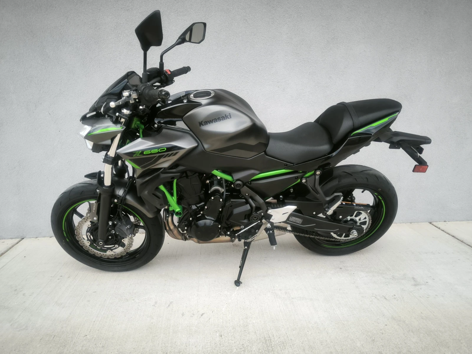 Kawasaki Z 650, 2023 година, 2642 км. - изображение 10