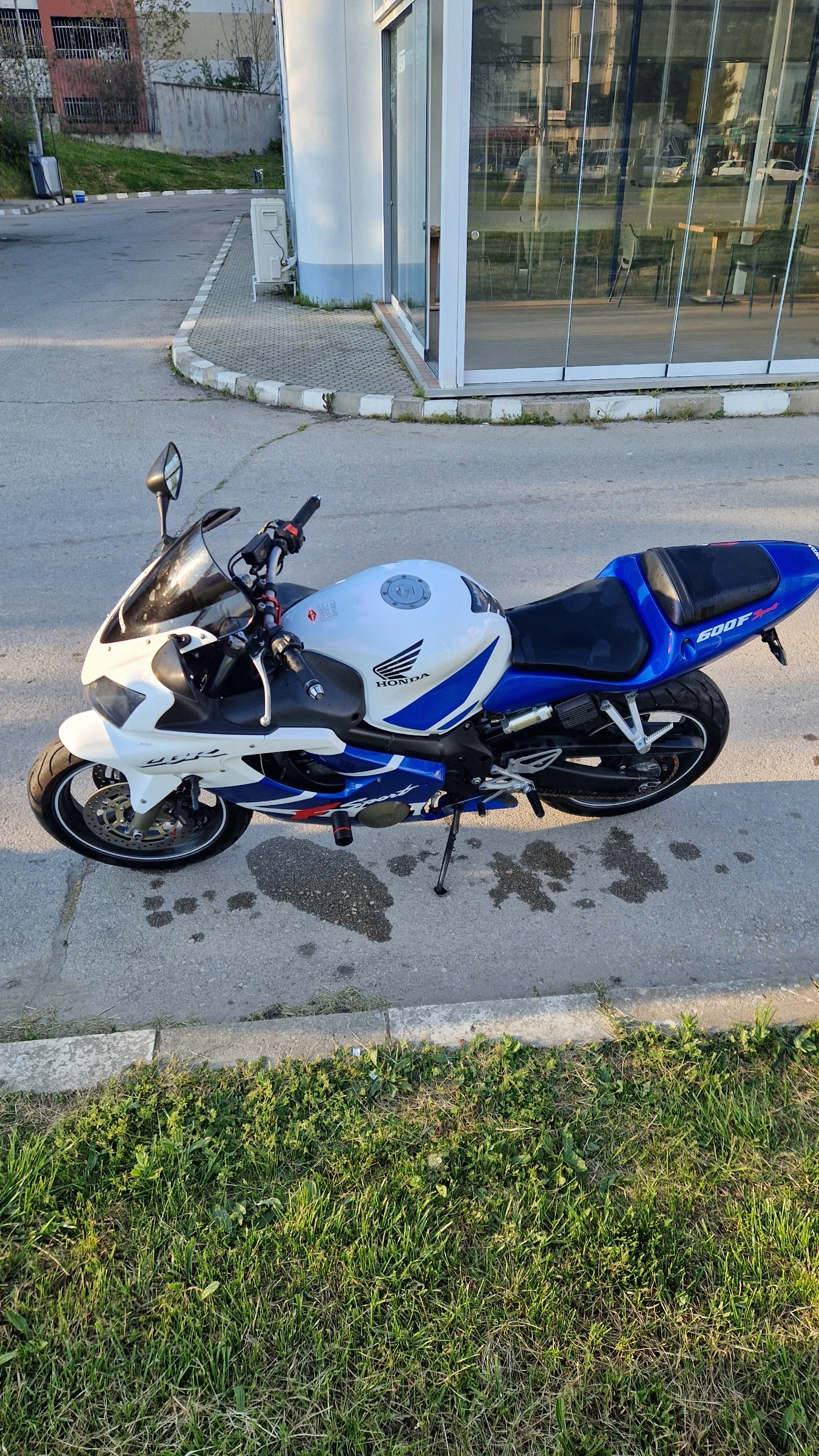 Honda Cbr F4i sport, снимка 3 - Мотоциклети и мототехника - 54418214