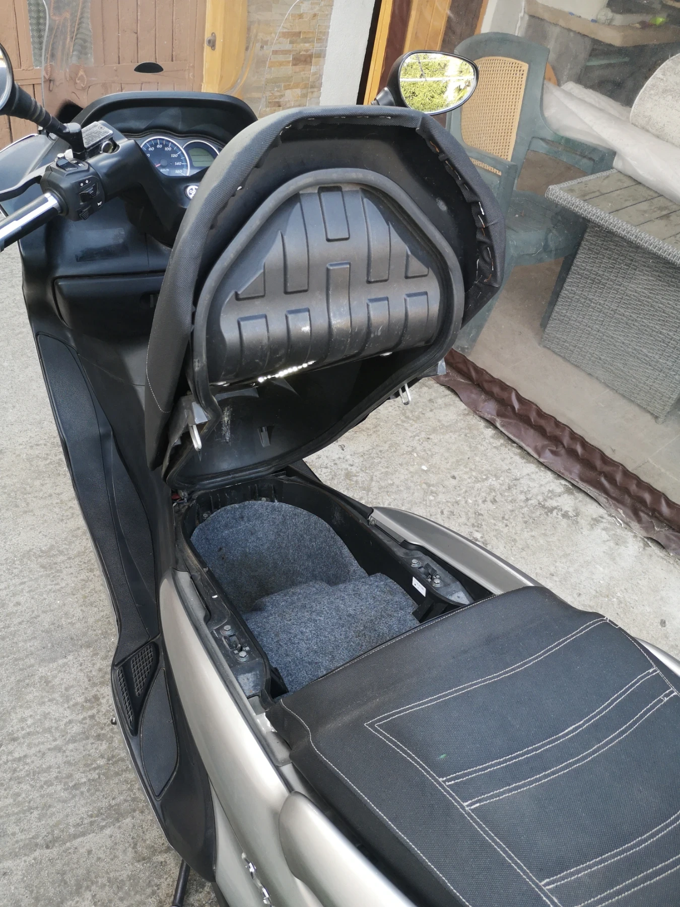 Yamaha Majesty, снимка 11 - Мотоциклети и мототехника - 56056584
