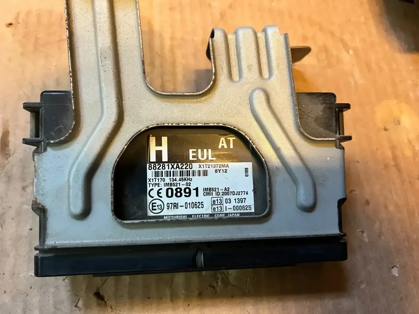 97RI-010625 ����� SUBARU TRIBECA 88281XA220 | Mobile.bg � ����������� 2