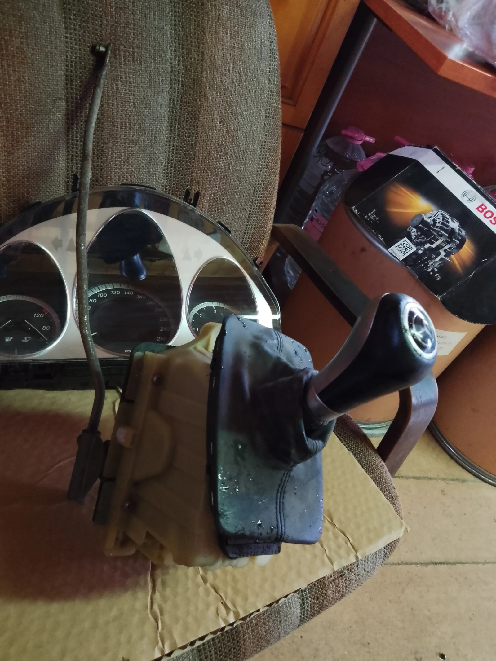 2042673724    220 | Mobile.bg   1