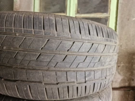 Гуми Летни 255/55R18, снимка 1 - Гуми и джанти - 49576073