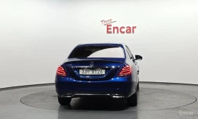 Mercedes-Benz C 200, снимка 4